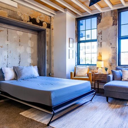 Sterchi Lofts Getaway - Downtown نوكسفيل المظهر الخارجي الصورة