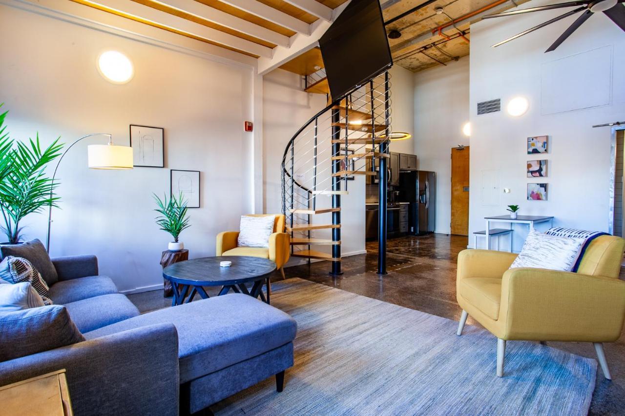 Sterchi Lofts Getaway - Downtown نوكسفيل المظهر الخارجي الصورة