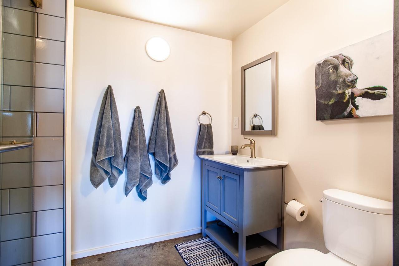 Sterchi Lofts Getaway - Downtown نوكسفيل المظهر الخارجي الصورة
