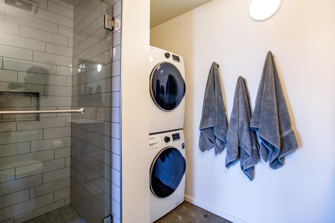 Sterchi Lofts Getaway - Downtown نوكسفيل المظهر الخارجي الصورة
